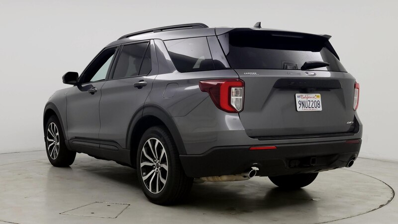 2022 Ford Explorer ST-Line 2