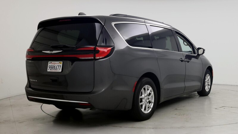 2022 Chrysler Pacifica Touring L 8