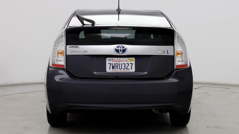 2014 Toyota Prius Plug-in 6