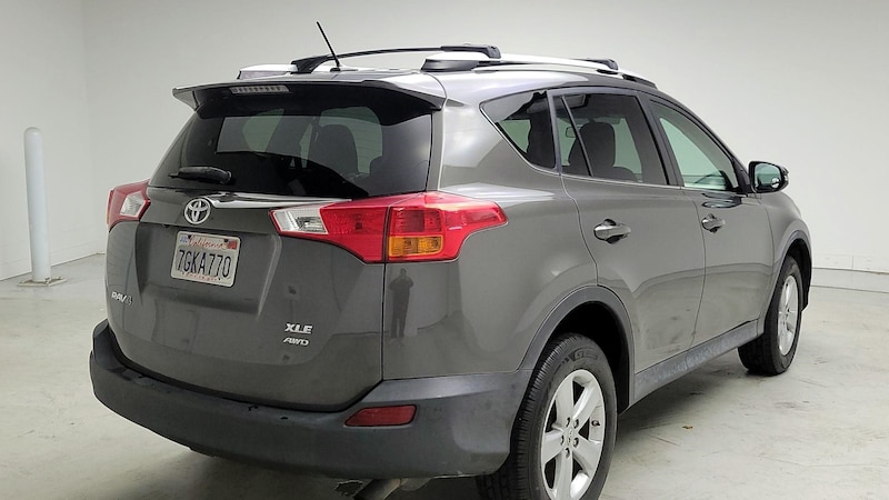 2014 Toyota RAV4 XLE 5