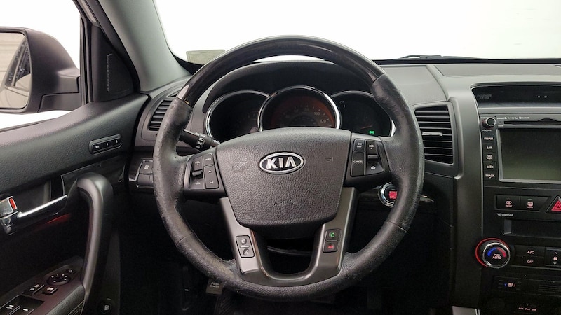 2013 Kia Sorento SX 10