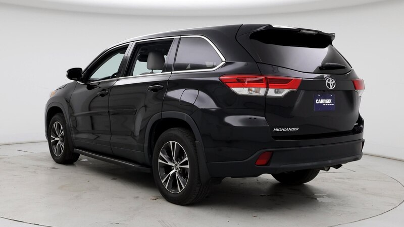 2019 Toyota Highlander LE 2