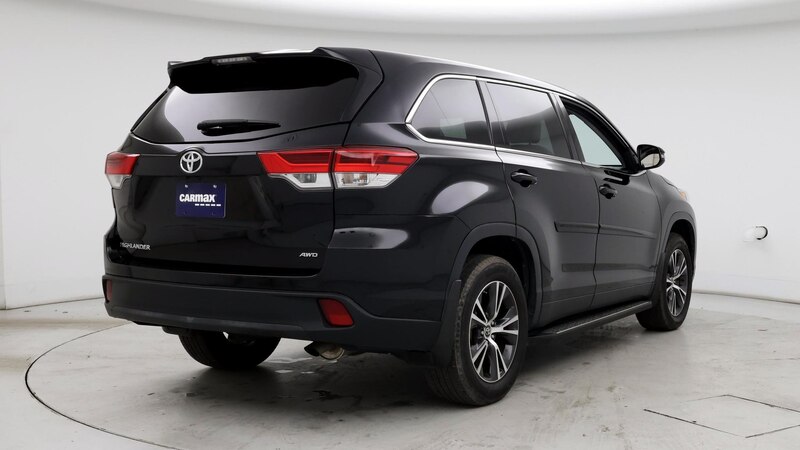 2019 Toyota Highlander LE 8