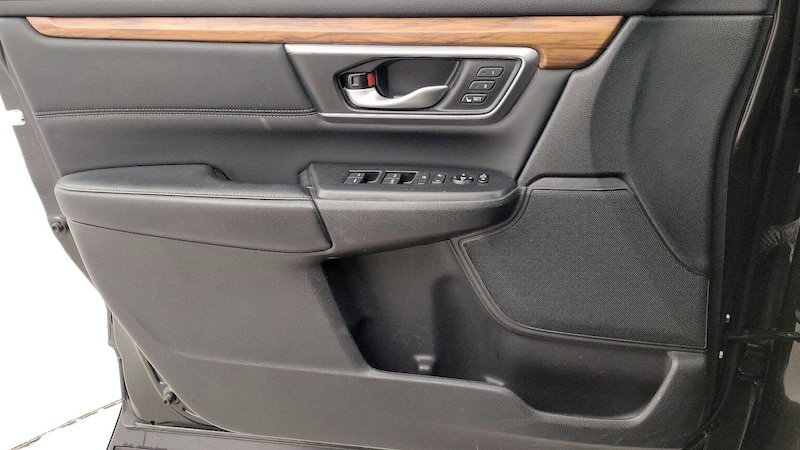 2019 Honda CR-V Touring 12