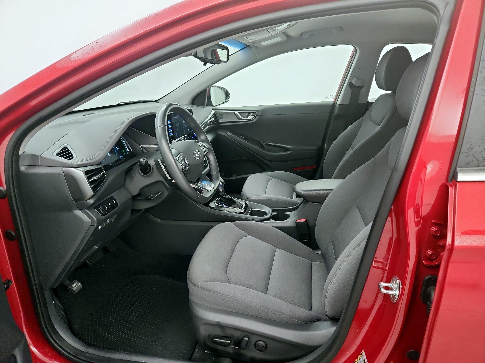 Thumbnail: 2020 Hyundai Ioniq - 11