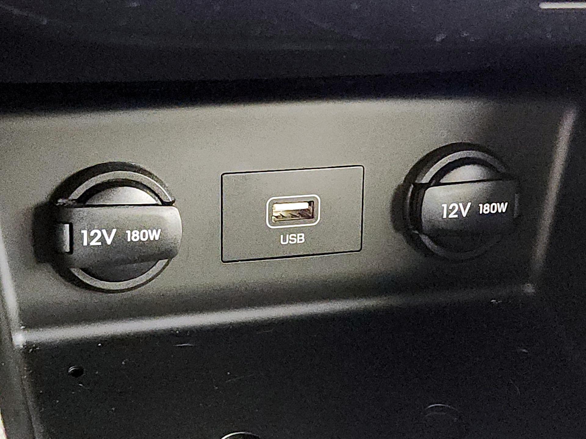 Thumbnail: 2020 Hyundai Ioniq - 18