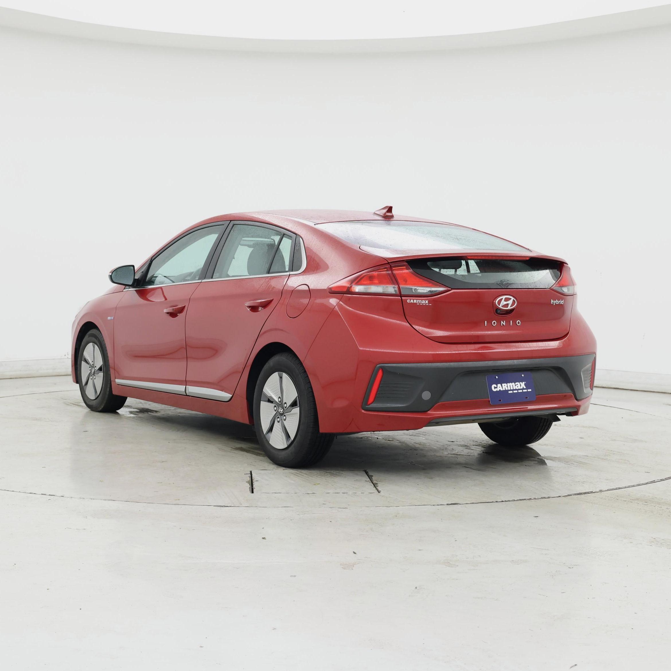 Thumbnail: 2020 Hyundai Ioniq - 2