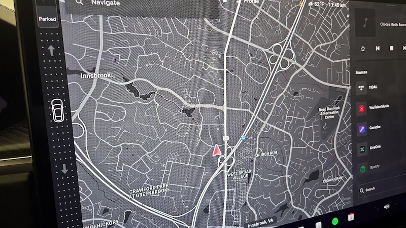2022 Tesla Model S Plaid 13