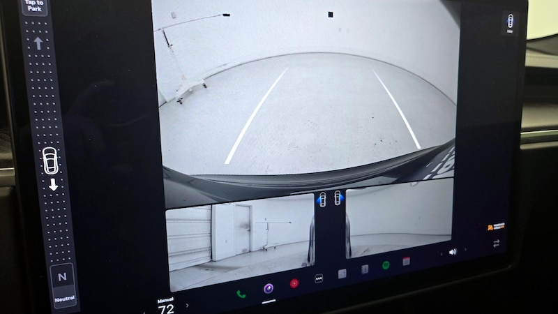 2022 Tesla Model S Plaid 14