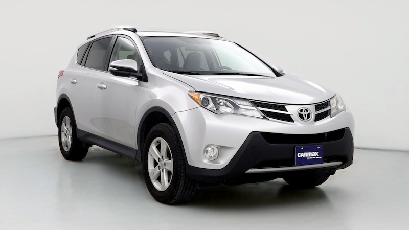 2014 Toyota RAV4 XLE Hero Image