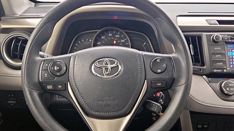 2014 Toyota RAV4 XLE 10