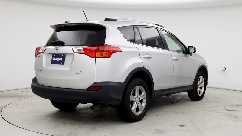 2014 Toyota RAV4 XLE 8