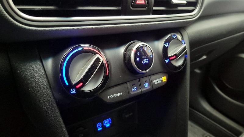 2021 Hyundai Kona SEL 16