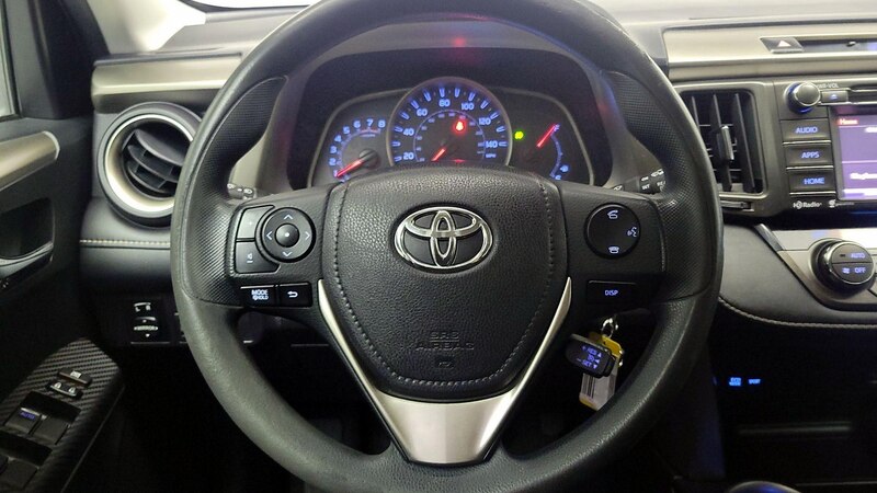 2014 Toyota RAV4 XLE 10