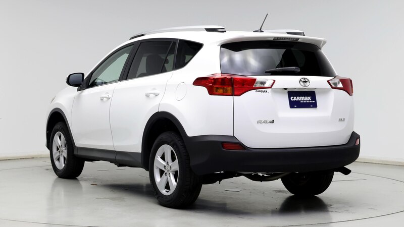 2014 Toyota RAV4 XLE 2