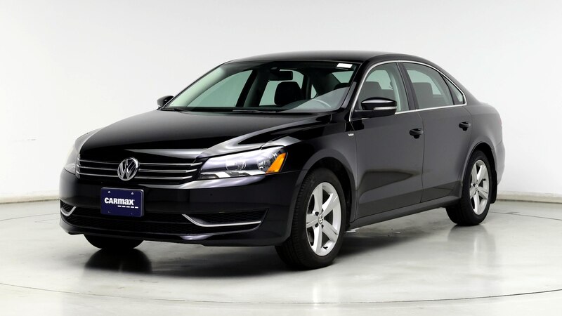 2014 Volkswagen Passat Wolfsburg Edition 4