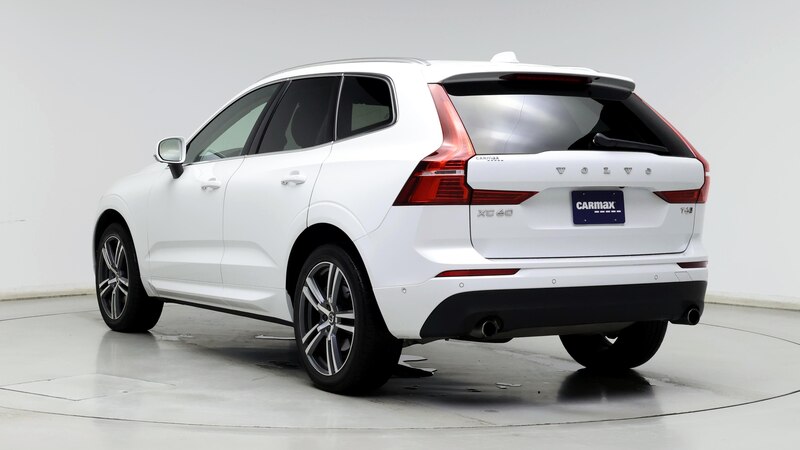 2019 Volvo XC60 T6 Momentum 2