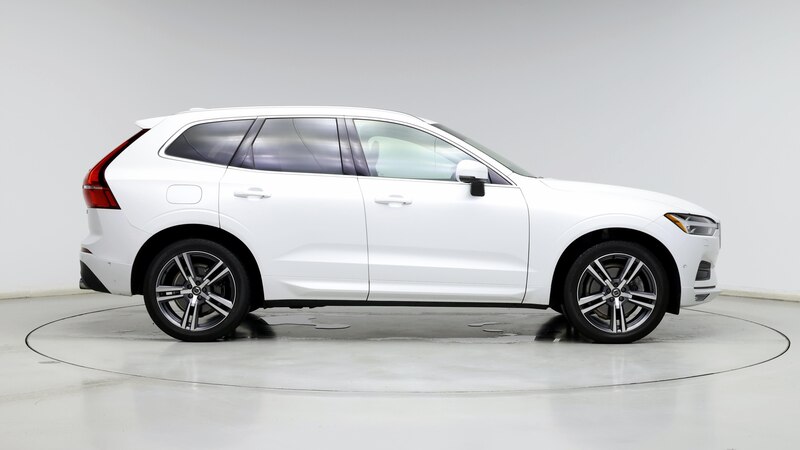 2019 Volvo XC60 T6 Momentum 7