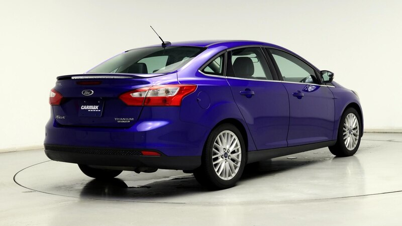 2014 Ford Focus Titanium 8