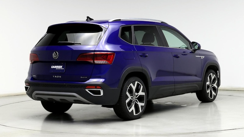 2022 Volkswagen Taos SEL 8