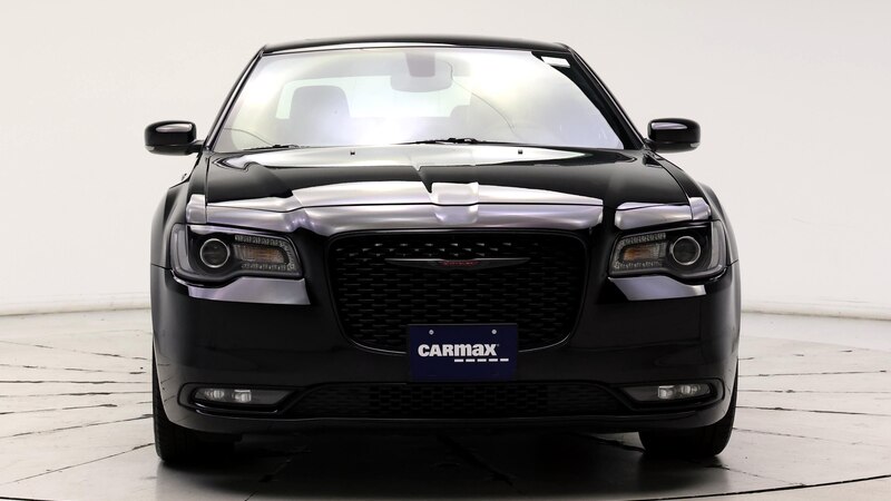 2023 Chrysler 300 S 5