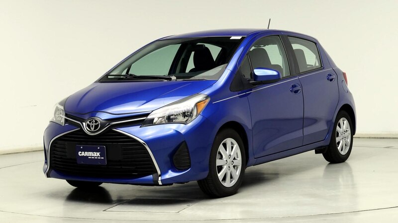 2015 Toyota Yaris LE 4