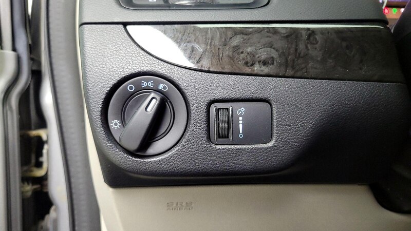 2016 Dodge Grand Caravan SE 13