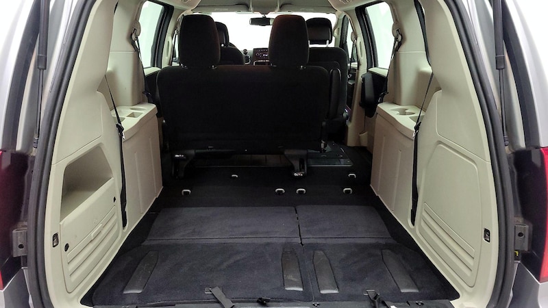 2016 Dodge Grand Caravan SE 21