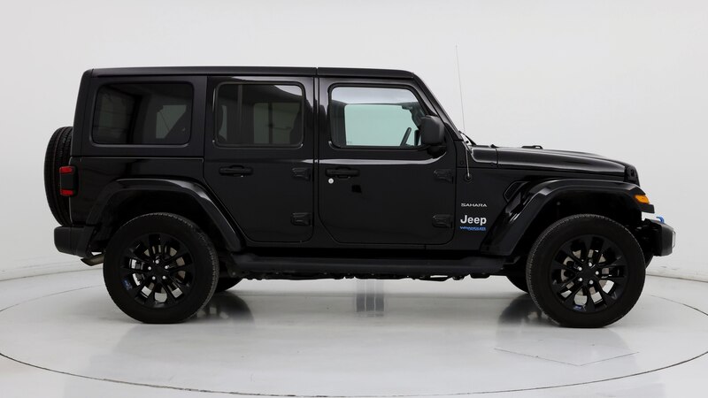 2022 Jeep Wrangler Unlimited Sahara 7