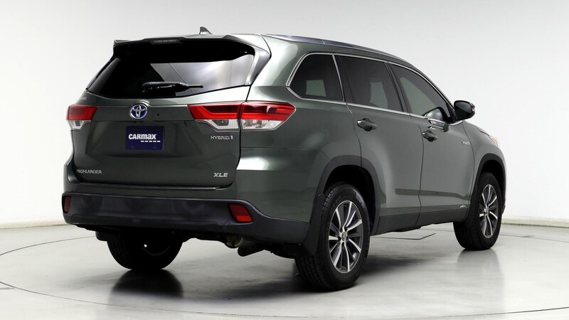 2019 Toyota Highlander XLE 8