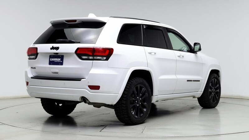 2018 Jeep Grand Cherokee Altitude 8