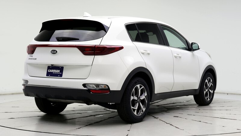 2020 Kia Sportage LX 8