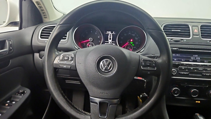 2014 Volkswagen Jetta S 10