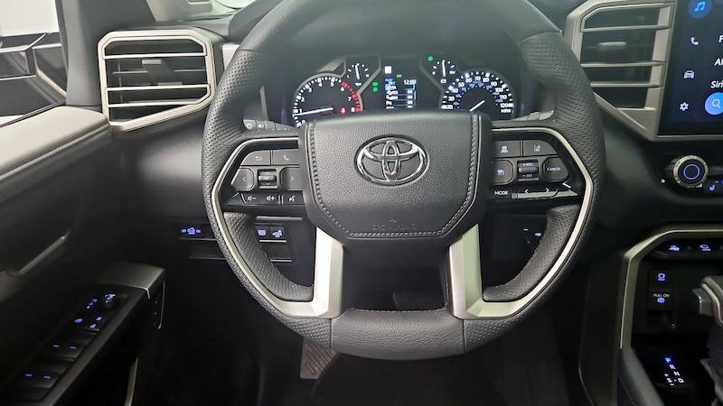 2023 Toyota Tundra Limited 10