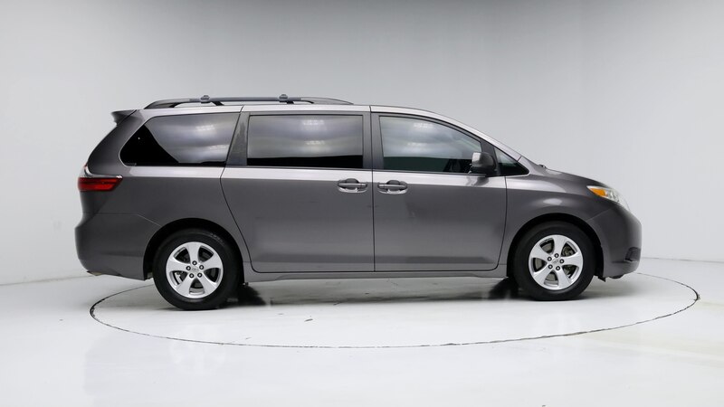 2017 Toyota Sienna LE 7