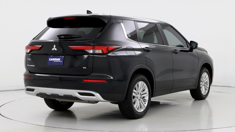 2023 Mitsubishi Outlander SE 8