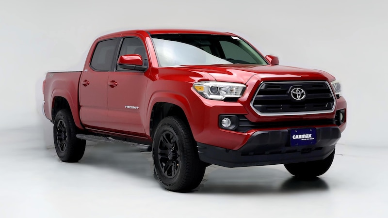 2016 Toyota Tacoma SR5 Hero Image