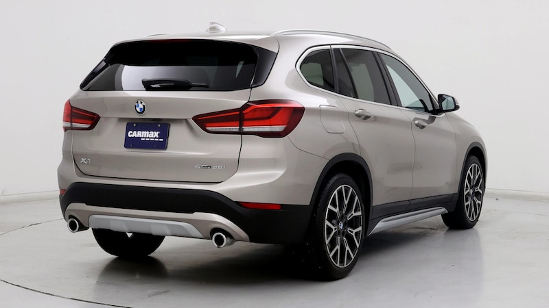 2022 BMW X1 sDrive28i 8