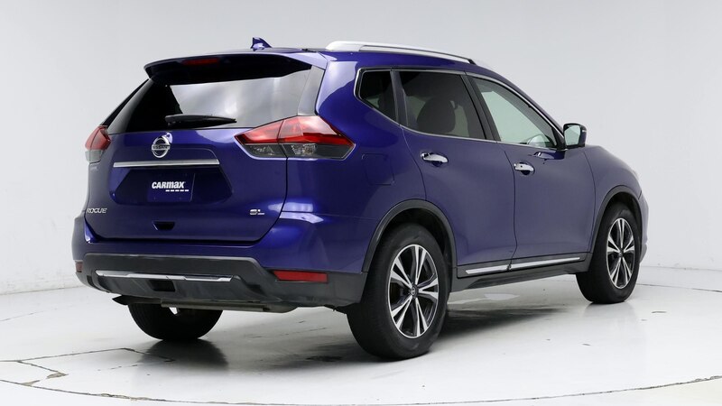 2018 Nissan Rogue SL 8