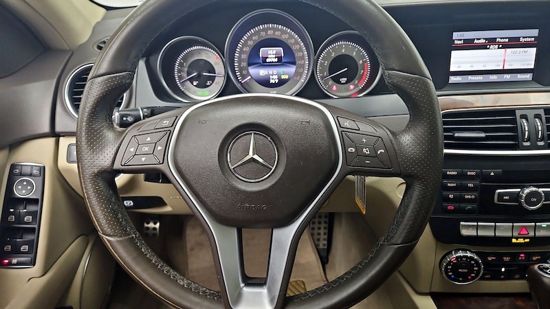 2014 Mercedes-Benz C-Class C 300 10