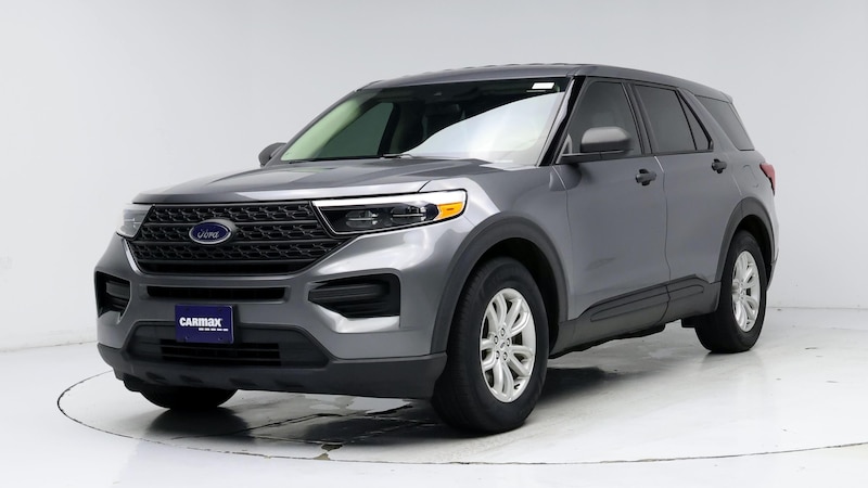 2021 Ford Explorer  4