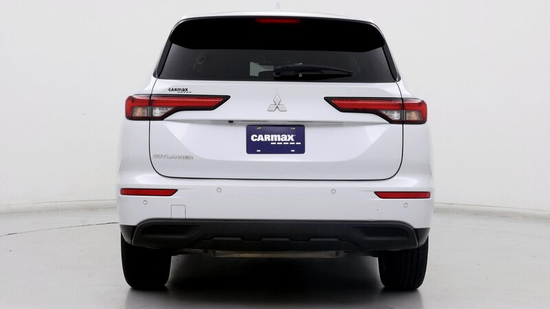 2022 Mitsubishi Outlander ES 6