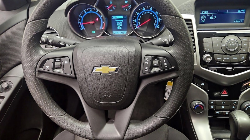 2015 Chevrolet Cruze LT 10