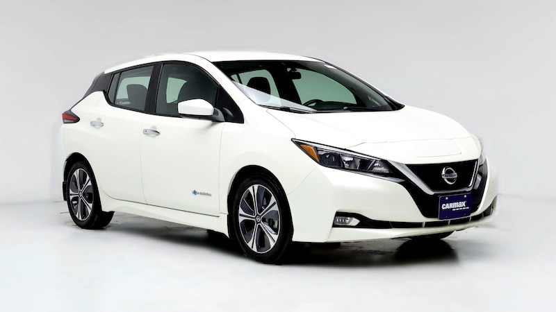 2018 Nissan Leaf SV Hero Image