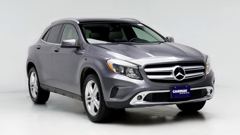 2016 Mercedes-Benz GLA 250 Hero Image