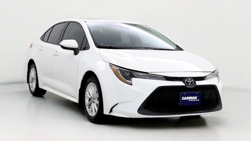 2020 Toyota Corolla LE Hero Image