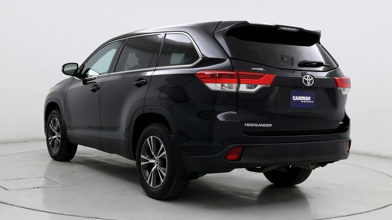 2019 Toyota Highlander LE 2