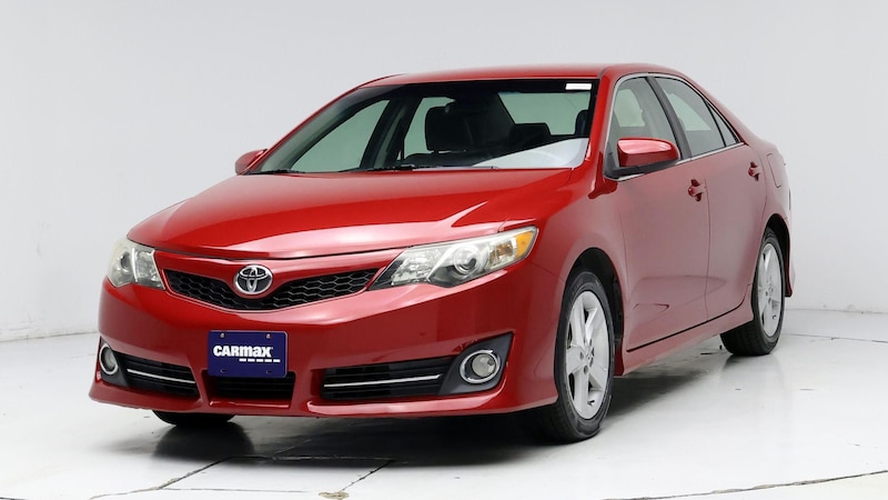 2014 Toyota Camry SE 4