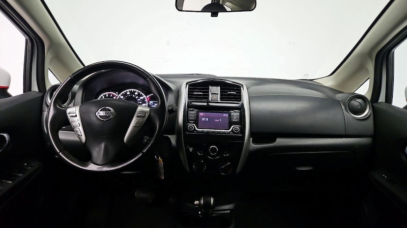 2016 Nissan Versa Note SV 9