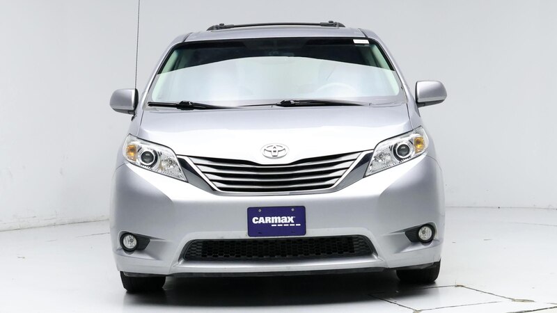 2013 Toyota Sienna XLE 5